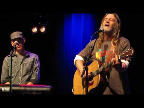 Walt Wilkins and the Mystiqueros - 