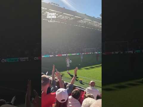 Crystal Palace defender was not happy... 😬🔴🔵 (🎥IG/budi_zienah)  #football #liverpool  #anfield