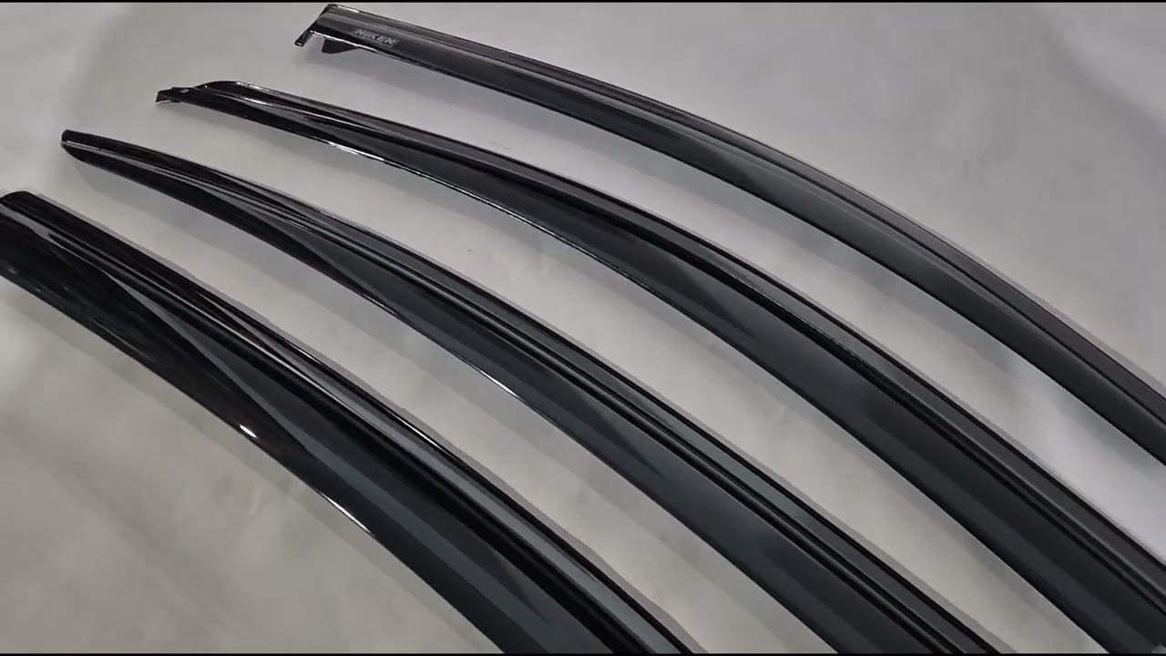 BMW řada 3 F30/F31 2012–2019 Okenní deflektory s černou lištou Niken Luxury (4 ks) Video 1