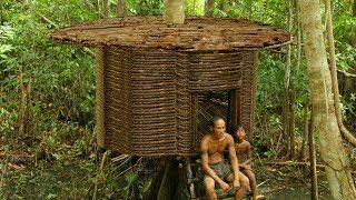 Bushman Build An Alien House Inside The Amazon Jungle