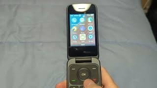 The Flip Phone is BACK! (TCL Flip 2 Review – It Slaps!) 📞💥