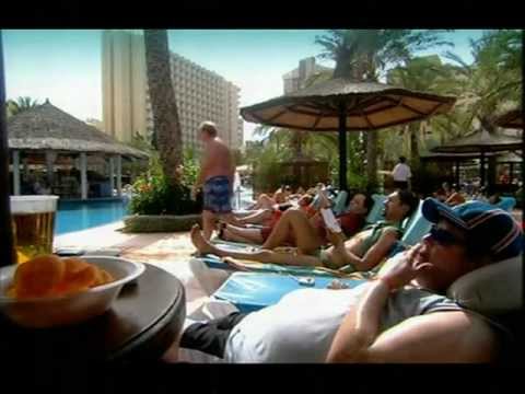 Benidorm S01E02