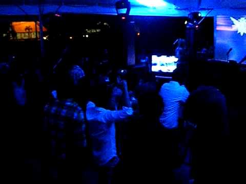 Francis Davila en El salvador