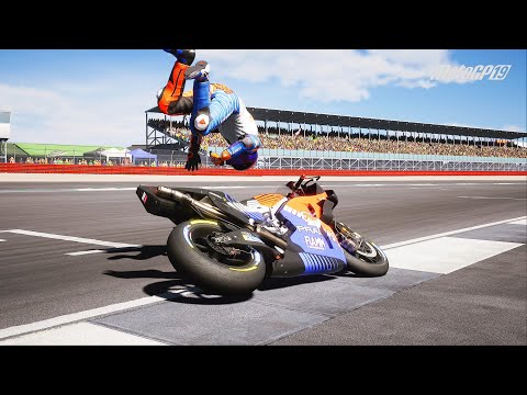 MotoGP 19 | Pro Career 49: A Nightmare Home Race!!! (Xbox One X)
