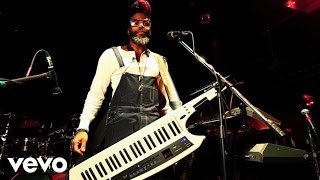 Inside The Robert Glasper Experiment Band: Casey Benjamin