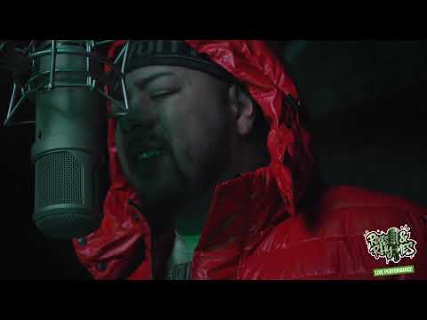 Roots & Rhymes Live Performance  "The Set up" performed by Exy Stacks