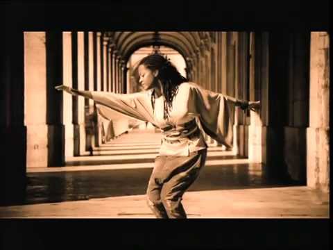 Sara Tavares - Ponto de Luz