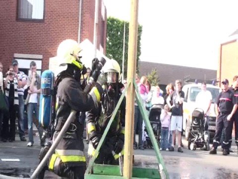 Pompiers Ath / Démo passage de porte