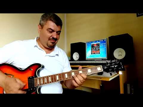 Line 6 Floor POD Plus Multi-Effect and Amp Modeler 2010 - Black (plus hard case) image 8