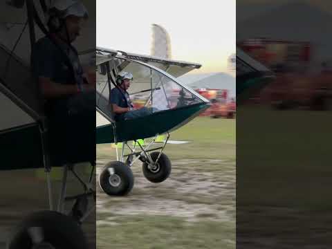 Dan Reynolds’s Chinook taking off in less than one plane length