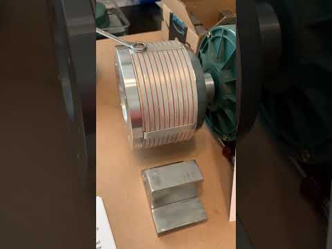 (Liberty Engine #2) Laminated Disk Rotor Utilizing Metal Disks to Change Composition