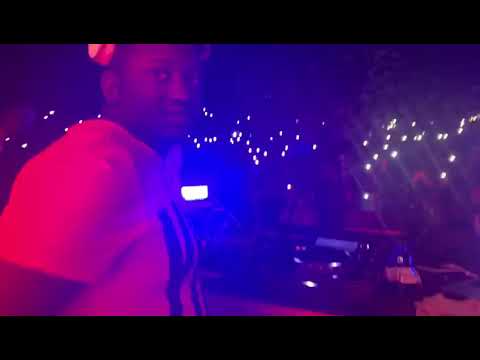 DJ HABIAS vs CAli John “MOCITA”.