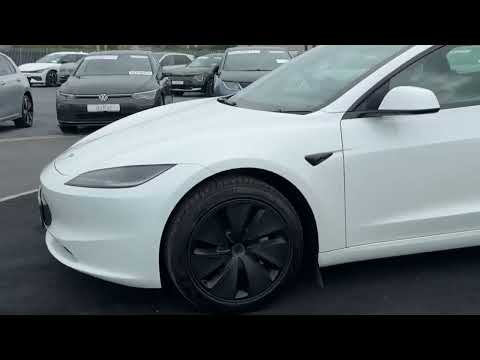 Tesla Model 3 2024 RWD PLUS NEW SHAPE 280BHP AUTOM - Image 2
