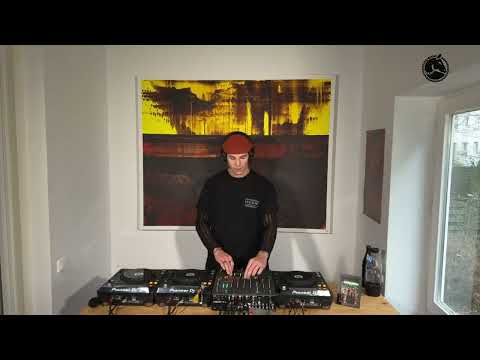 Noir Cast #8 - Sodom - Hypnotic Techno, Floating Groove