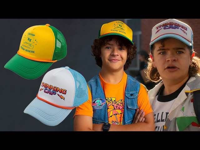 Vídeo relacionado con Cinereplicas Stranger Things - Gorra de béisbol Camp Know Where - Licencia Oficial Multicolor, 7 1/2
