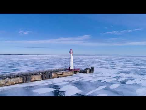St. Ignace - Mackinac Island Ice Bridge