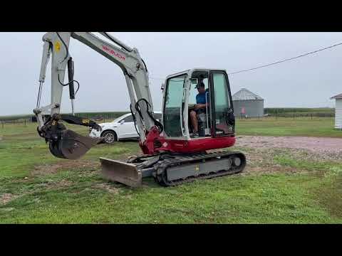 2020 Takeuchi TB250-2 Mini Excavator