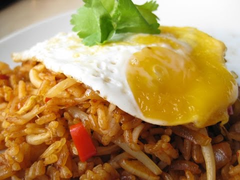 "Surinamese Javanese Fried Rice Recipe" "Mario from London" "Surinam Recipes" [ASMR]