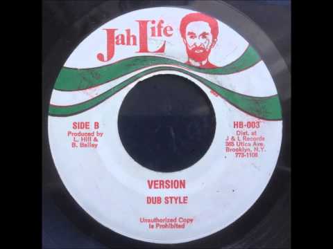 Ripton Hilton - Creation / Version