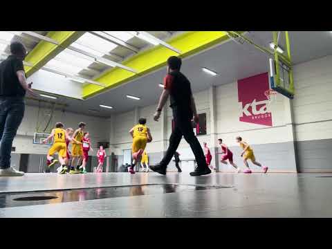 Oostkamp u16 - racing Brugge u16