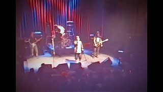 THE DICTATORS  - Kafe Antzokia, Bilbao, 23/11/ 2001