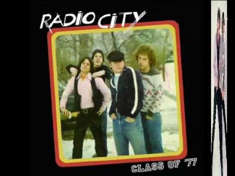 RADIO CITY - Little Runaway (1978)