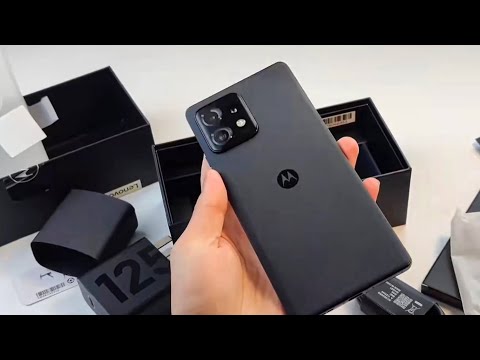 Motorola X40 Unboxing and Quick Review, Gaming, Camera tests!