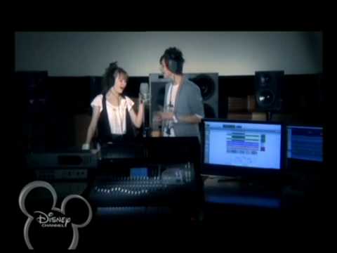 Noni si Miruna- Wouldn't Change a Thing(Camp Rock 2)