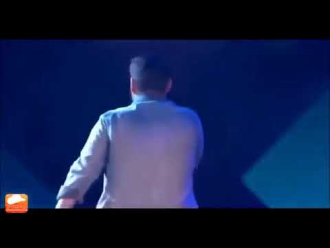 Jorge e Mateus chora no palco após homenagem a Cristiano Araújo