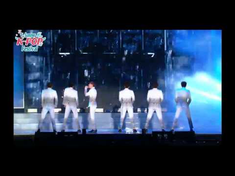 150804 U-KISS Playground