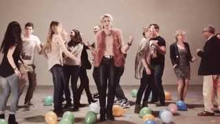 Claudia Jung - Alles Was Ich Brauche Bist Du (official Video)