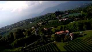 preview picture of video 'Multiplex Easy Star e nokia - Veduta aerea delle colline del prosecco DOC di Conegliano.'