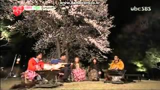 Download lagu Lee Hi singing 'Whistle' with Lee Moon Sae mp3 Download lagu Lee Hi singing 'Whistle' with Lee Moon Sae mp3