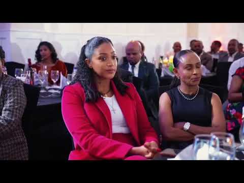 Tarekegn Mulu - Performing Live Tilahun Gessesse's Ye zenbaba mar nesh |