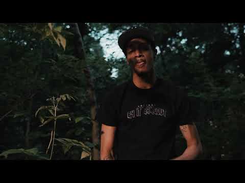 Young Dell - Run Down ft WADE & Savage Hussein