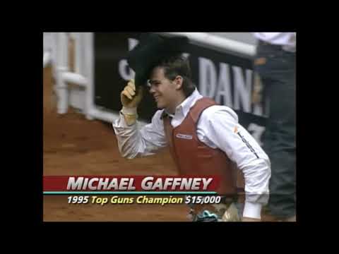 Michael Gaffney vs Bad Moon - 95 PBR Odessa (89 pts)