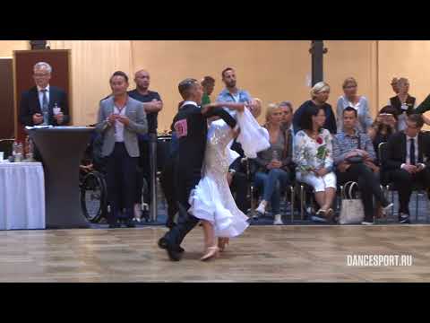 Daniil Pisankin - Arina Marukhina, RUS, 1/2 Viennese Waltz