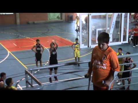 Partido y presentación del Junior B del CB Puerto Sagunto : Puerto de Sagunto 75 Torreblanca 55