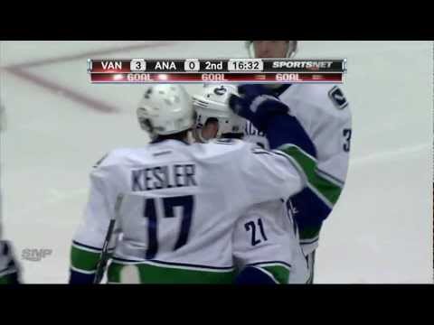 Canucks at Ducks - Mason Raymond 3-0 Goal - 12.29.11 - HD