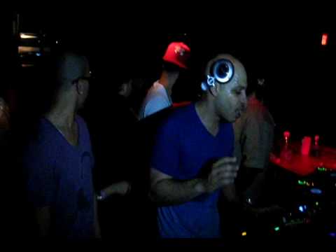 Touched The Sky - Dennis Ferrer @ Objektivity WMC 2010
