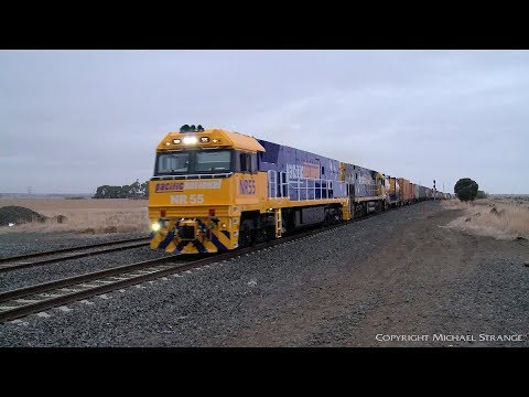 4MA5 With Fuel Pods - PoathTV Australian Freight Trains & Railways