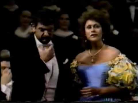 Placido Domingo & Kiri Te Kanawa sing Otello love duet