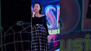Download lagu Malam Terakhir - Elva Mustika ft Nozt Fantasi #malamterakhir #elvamustika #noztfantasi #fantasilive mp3