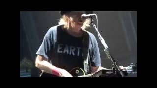 &quot;Revolution Blues&quot; Neil Young - BCN 2016