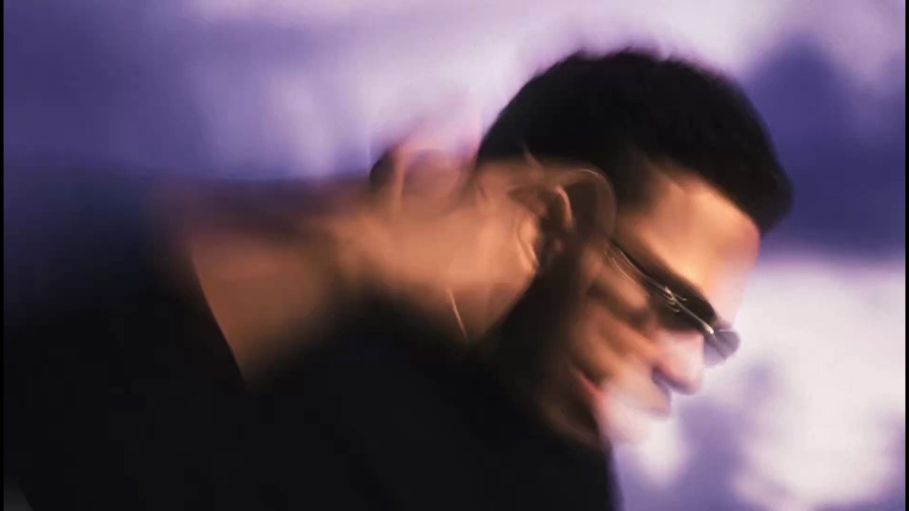 Myke Towers - UNA NA MAS (Lyric Video)