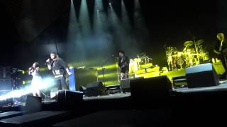 Download lagu Toto - Orphan (live at Tempodrom, Berlin, 2015) mp3