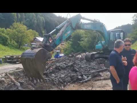 V Črni na Koroškem danes nadaljujejo z delom oziroma sanacijo po petkovem neurju