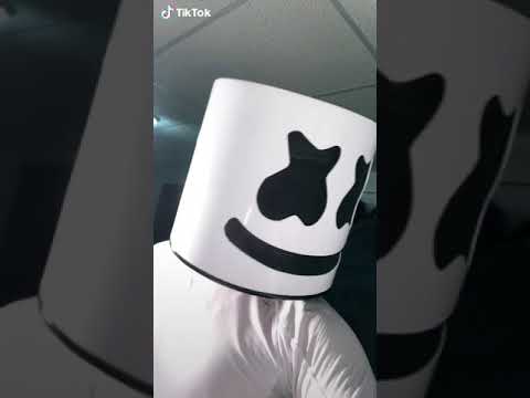 that's my dad marshmello so you better subscribe to me please