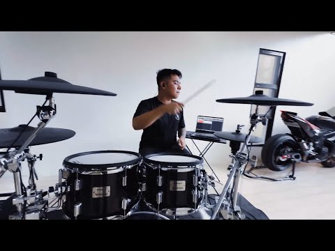 Because, Leslie BMW drum sheet