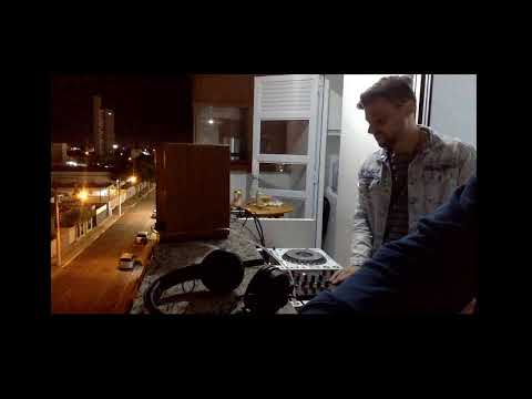 Totoyov TV - Totoyov Soundsystem (Arthus b2b Anthony)